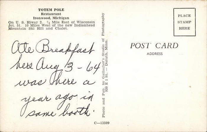 Totem Pole Restaurant - Vintage Postcard